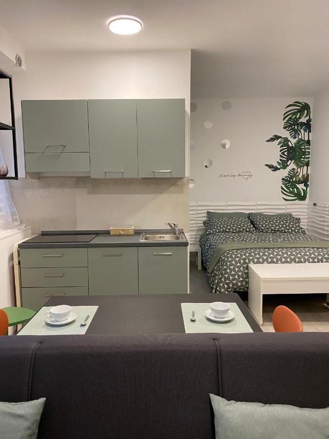 Ferienwohnung Monolocale Nel Corso Lido di Ostia Exterior foto